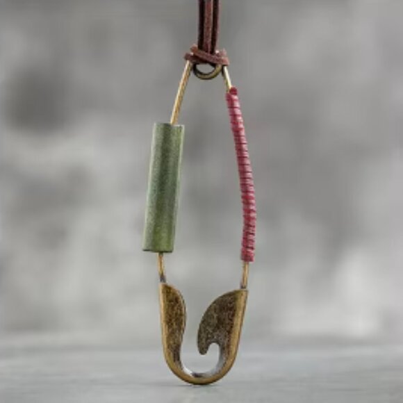 Large Safety Pin Statement Necklace Bohemian Boho Unisex - Picture 5 of 9